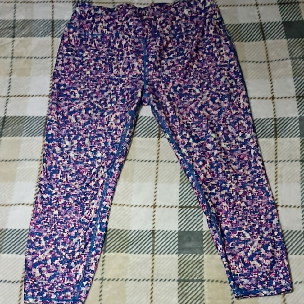 Women’s Pink & Blue Patterned Leggings